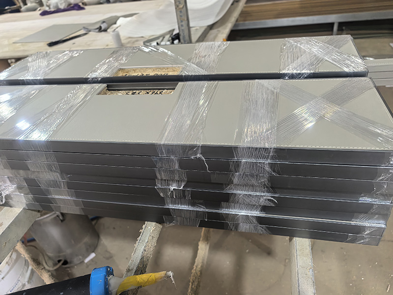 青岛皮革门板工厂