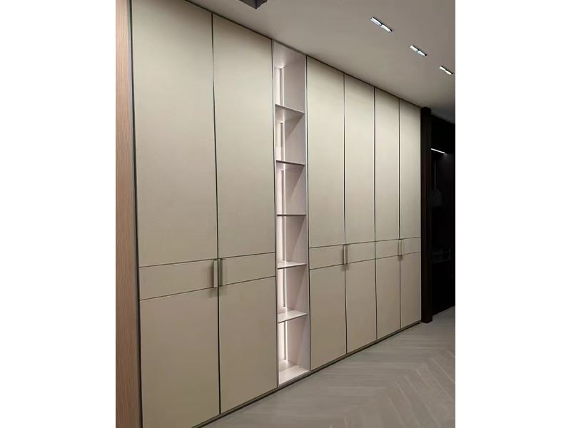 青岛皮革门板工厂